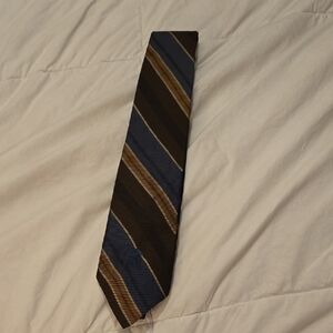 Couress Wara NY Classic Striped Tie in Blue and Brown